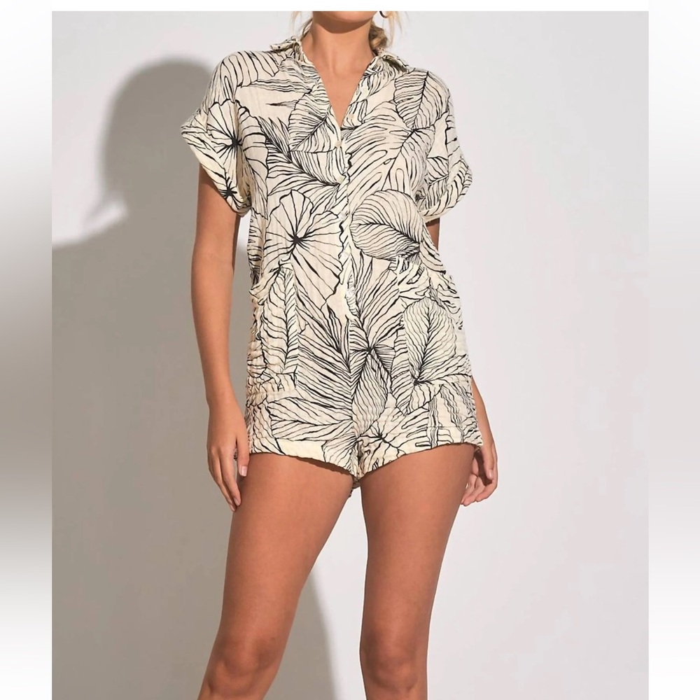 Elan SP23 collared romper, size L